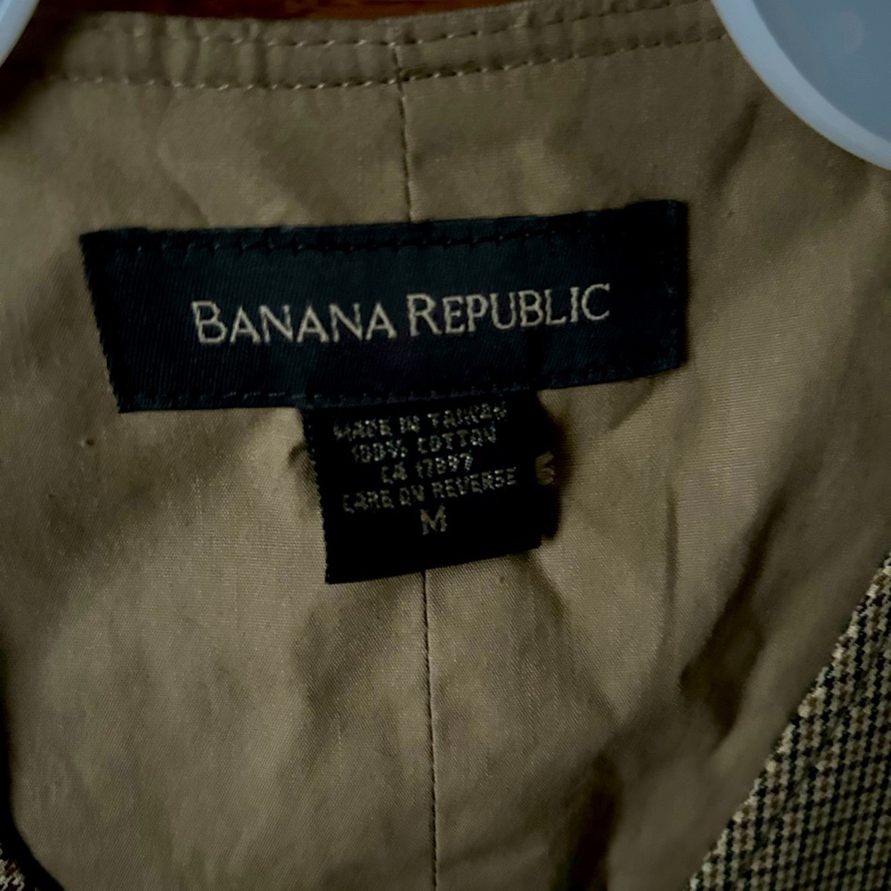 Banana republic men’s vest medium